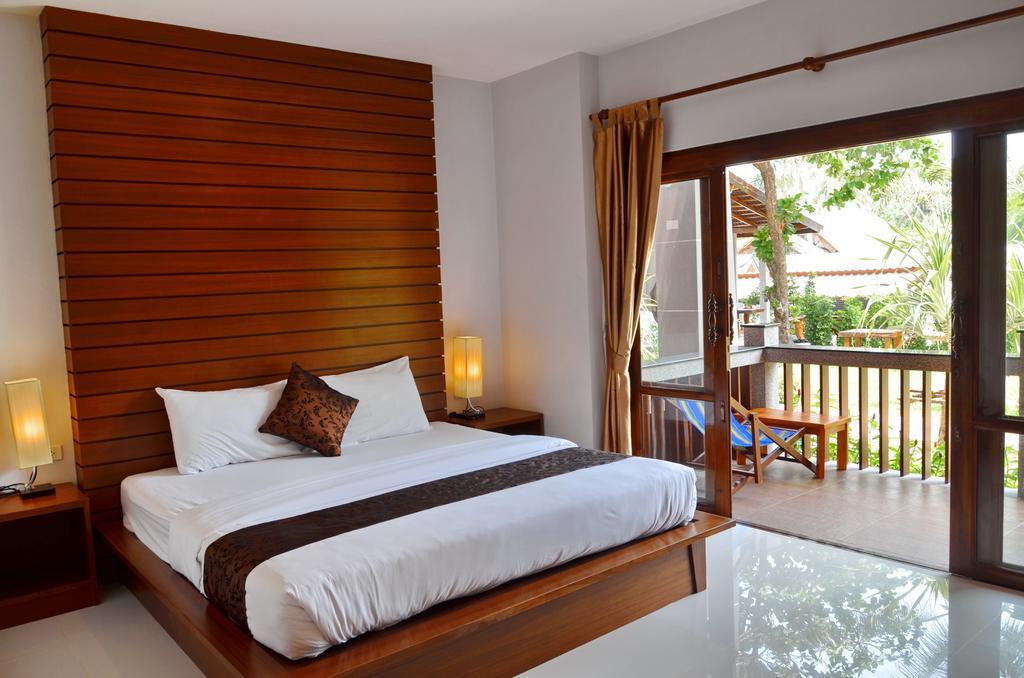 קו לנטה Lanta Intanin Resort - Sha Extra Plus חדר תמונה