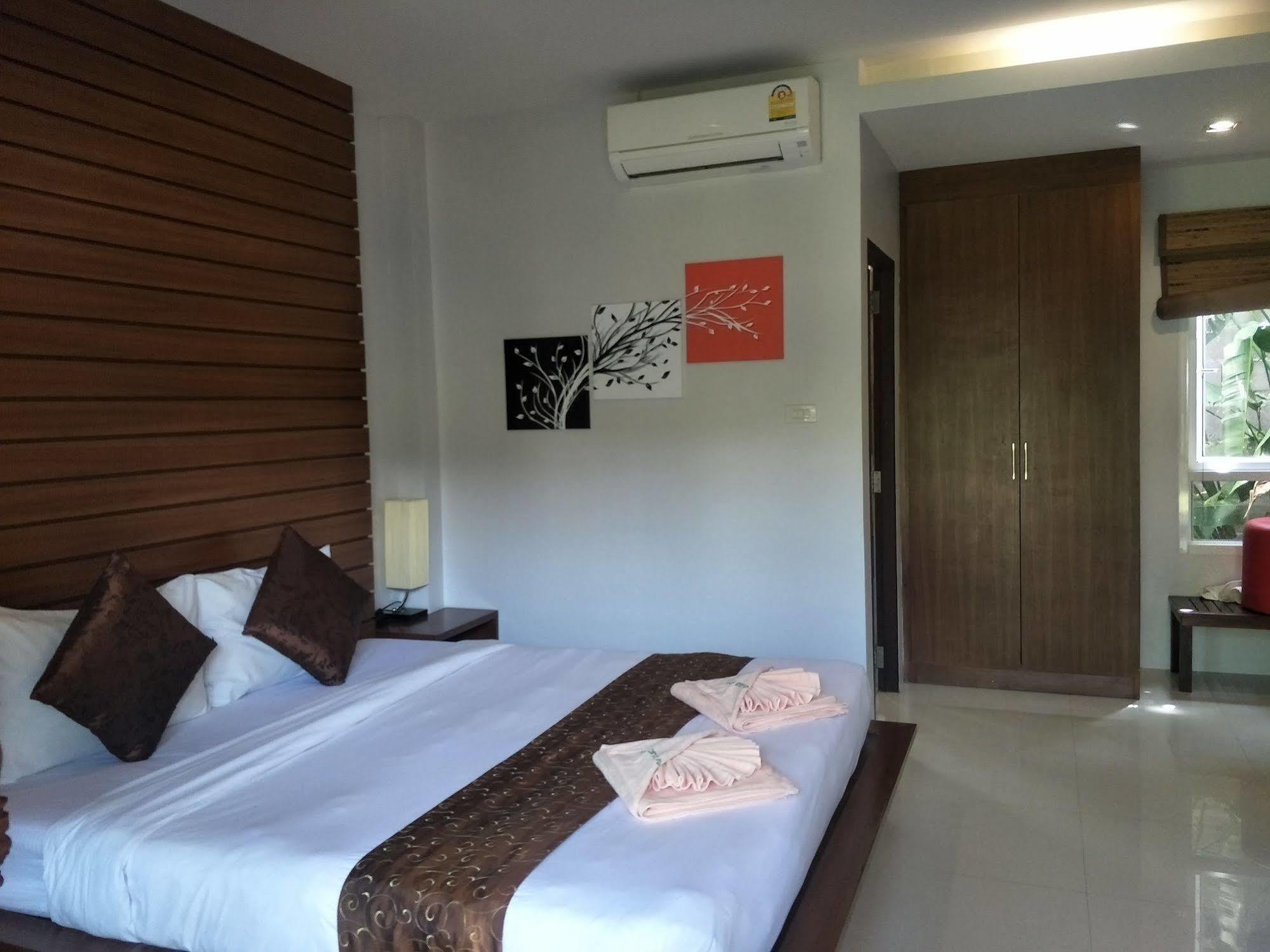 קו לנטה Lanta Intanin Resort - Sha Extra Plus מראה חיצוני תמונה