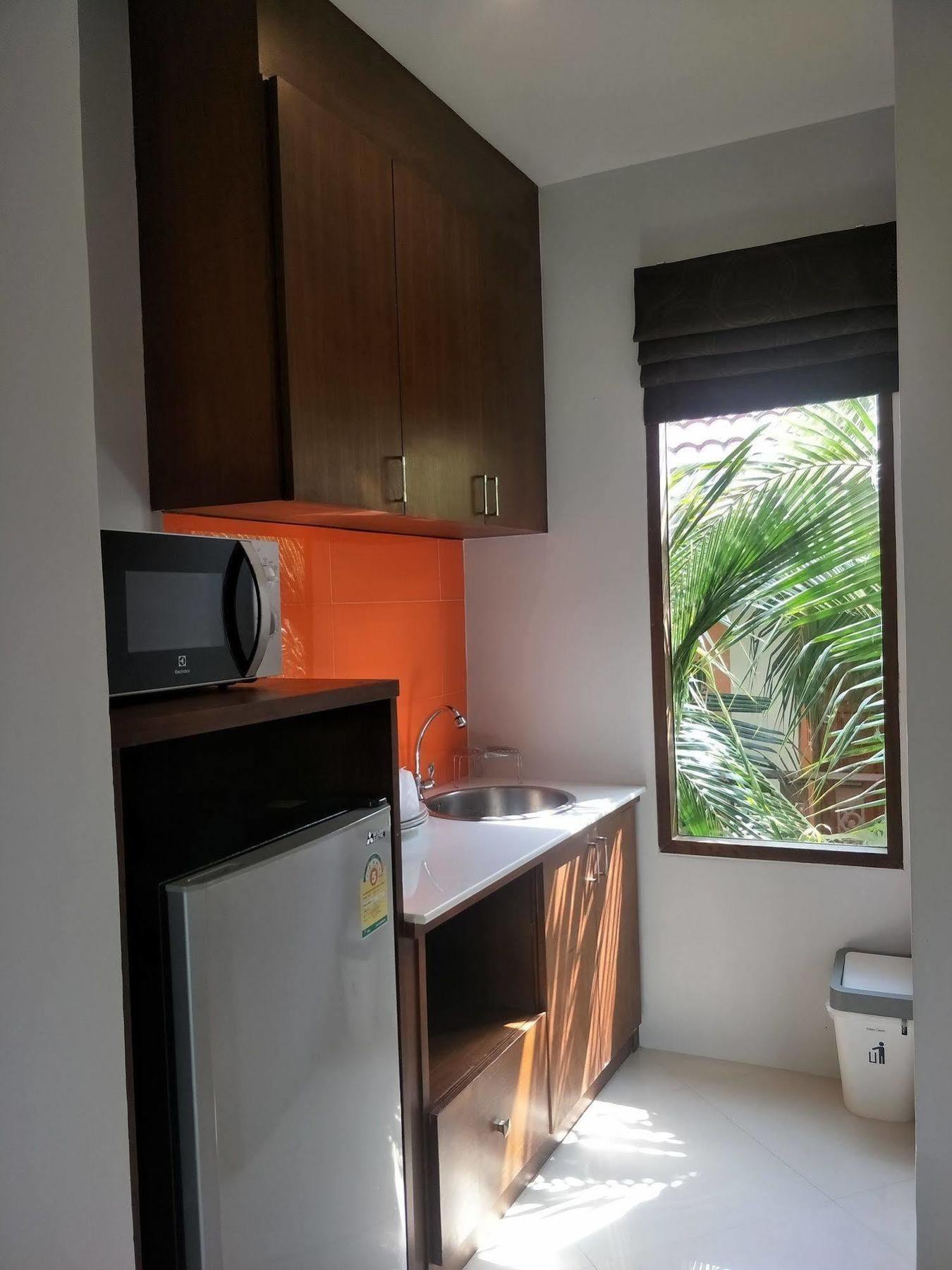 קו לנטה Lanta Intanin Resort - Sha Extra Plus מראה חיצוני תמונה